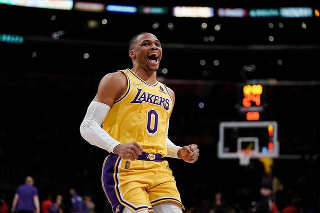 新华社：李梦当选亚洲年度最佳女子篮球运动员